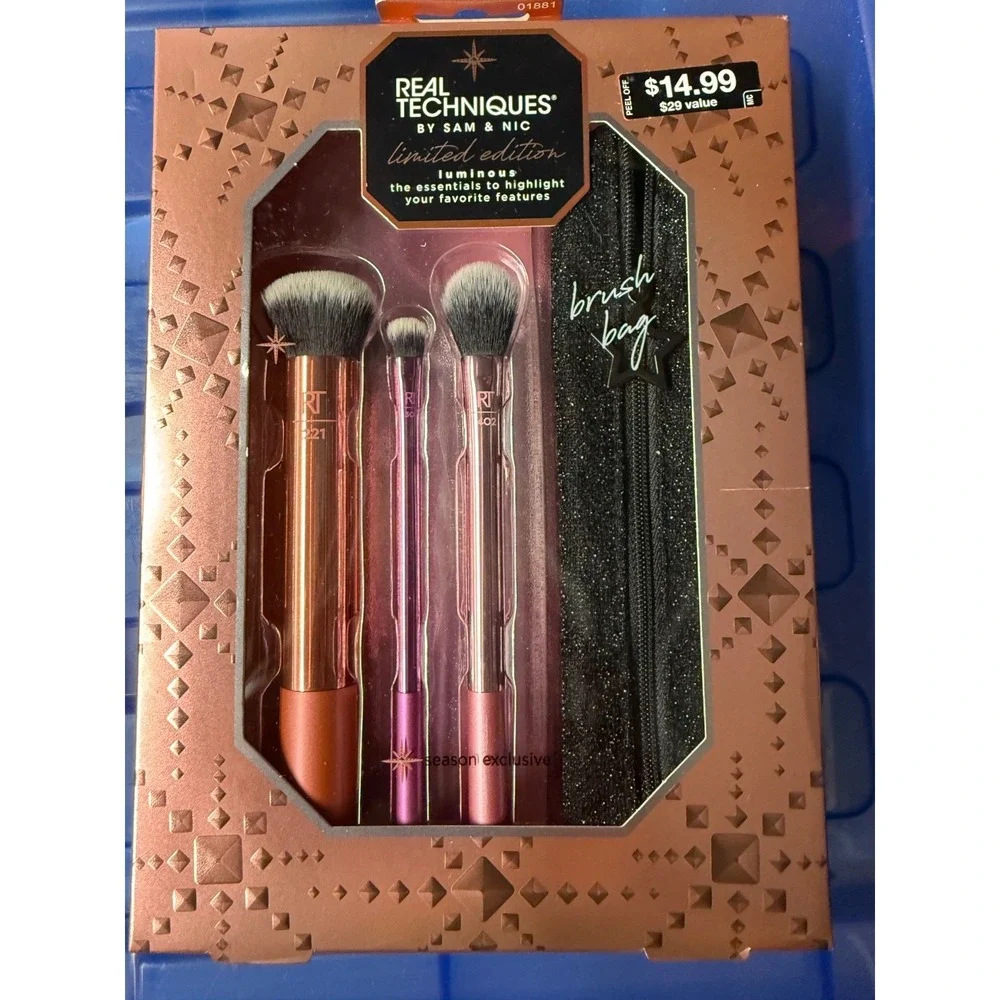 Wet n wild 32 Pan Eyeshadow Palette, Wild Heart Artistry, BRUSH SET & PRIMER SET